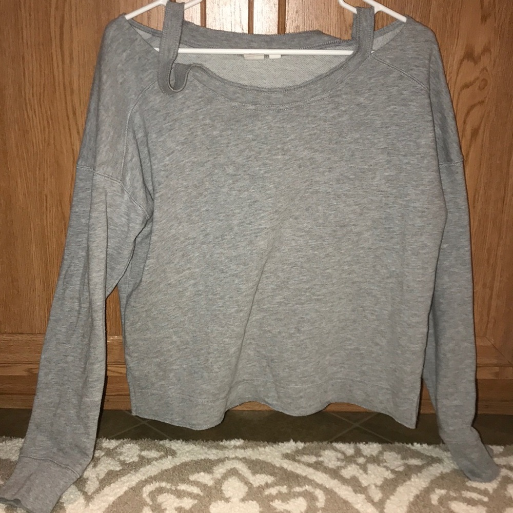 Plain grey crew neck GAP